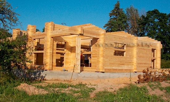 Сруб дома - общий вид