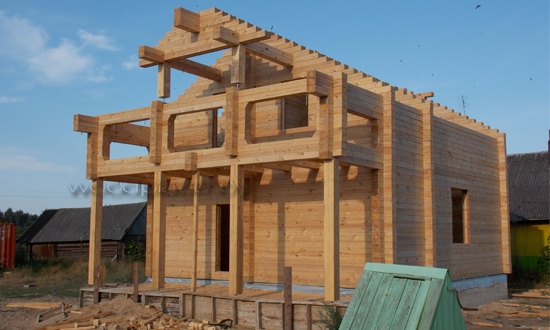 Вид на сруб дома - 2